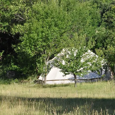 La Danse Des Papillons Glamping Luxury tent *